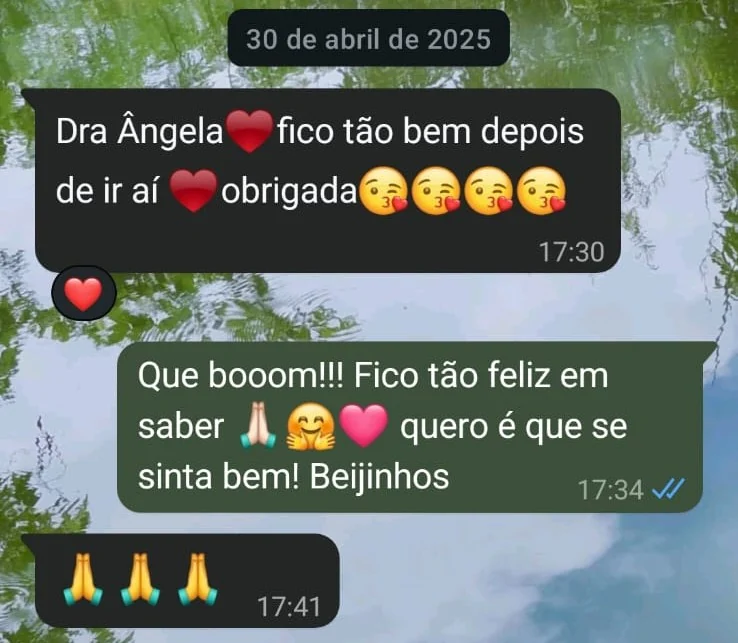 Paciente expressa bem-estar e satisfação geral após tratamento de medicina tradicional chinesa