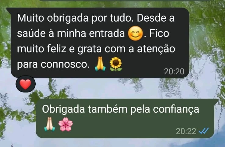 Testemunho de satisfação geral com a saúde e o atendimento na clínica Raiz do Shen